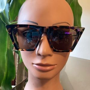 Cat Eye Tortoise Flat Top Sunnies